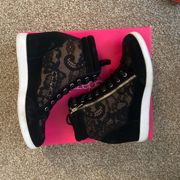 Black Lace High-Top Wedge Sneakers - Picture 2 of 5